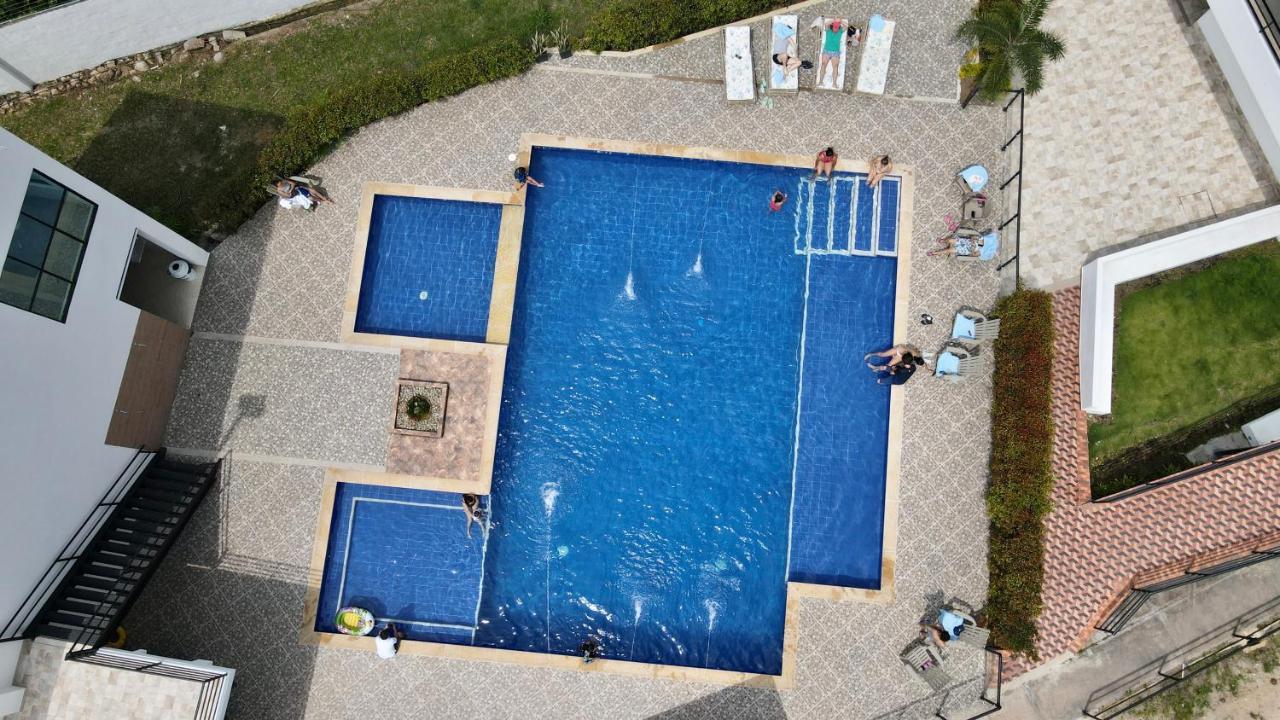 Hotel Celeste Inn Chinauta- Fusagasuga Zewnętrze zdjęcie
